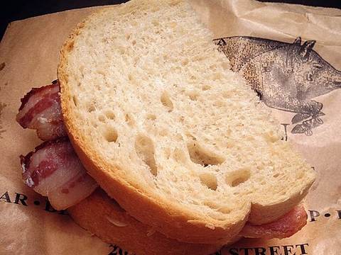 Bacon sandwich
