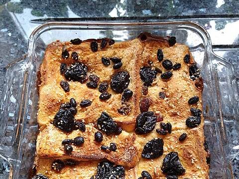 Bread and butter pudding