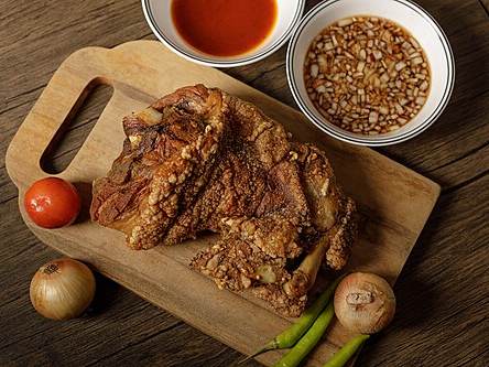 Crispy pata