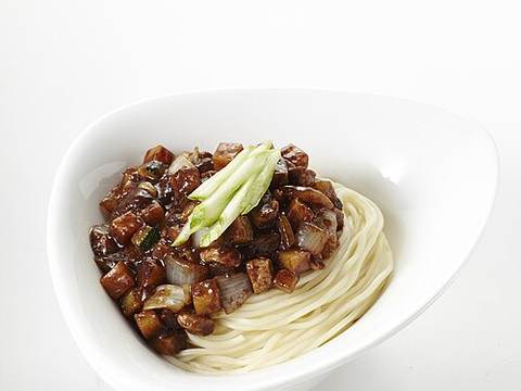 Jjajangmyeon