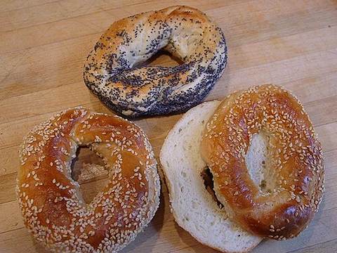 Montreal bagel