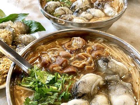 Oyster vermicelli