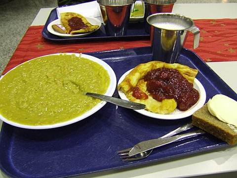 Erbsensuppe