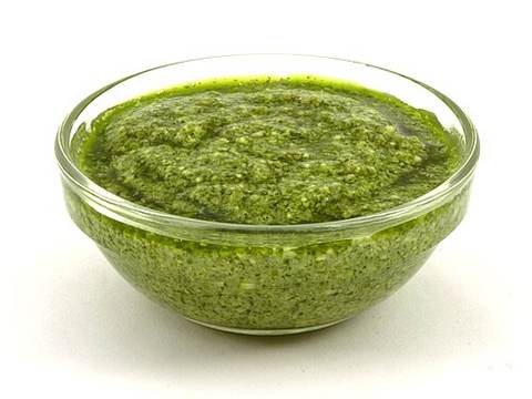 Tagliatelle al pesto