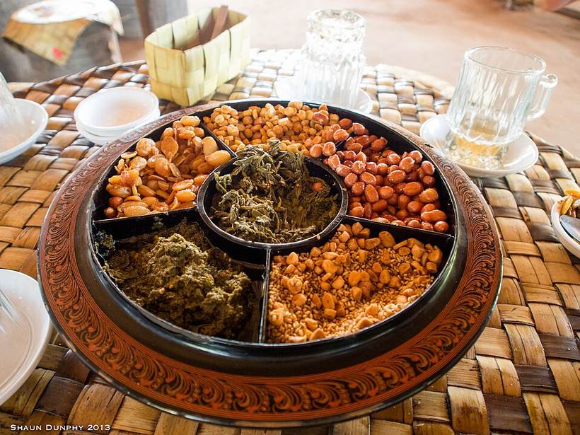 Lahpet (tea leaf salad)