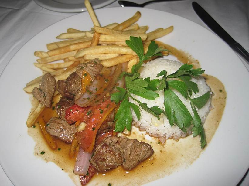 Lomo saltado